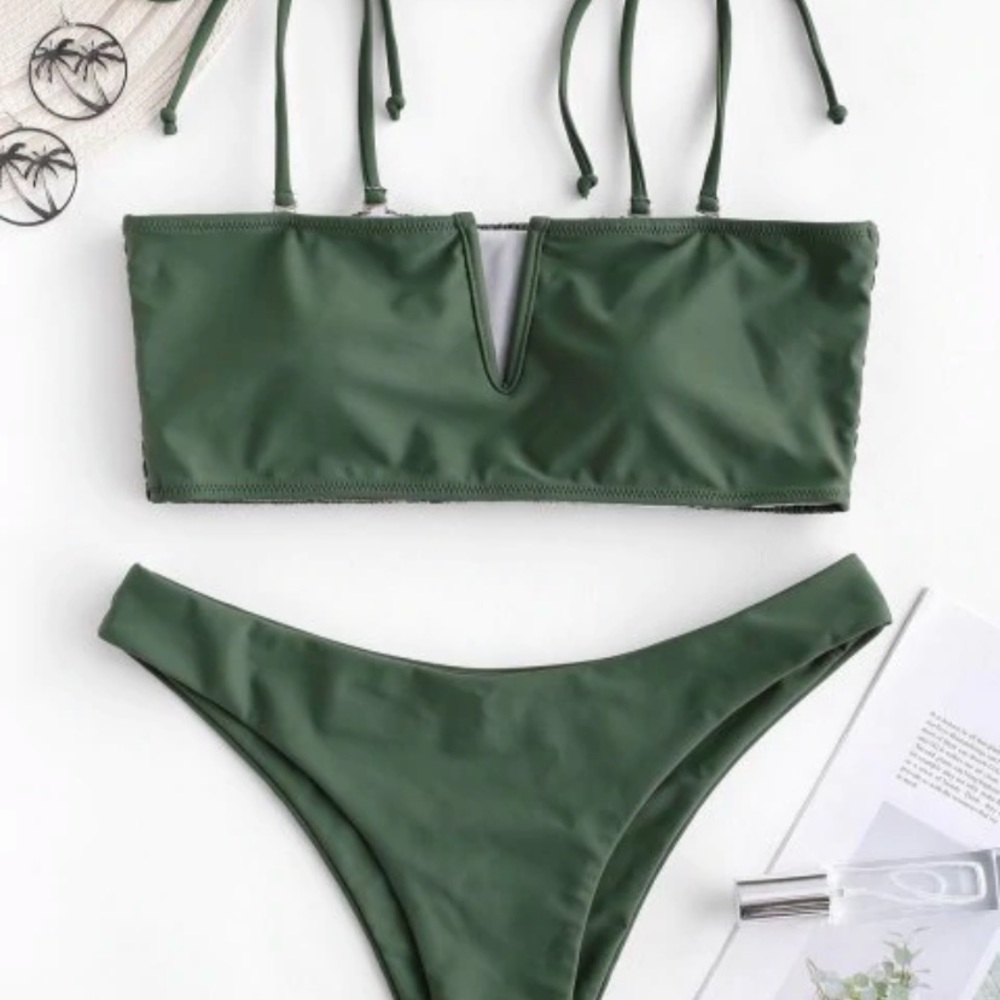 V wired shorted tie bandeau two piece set swim